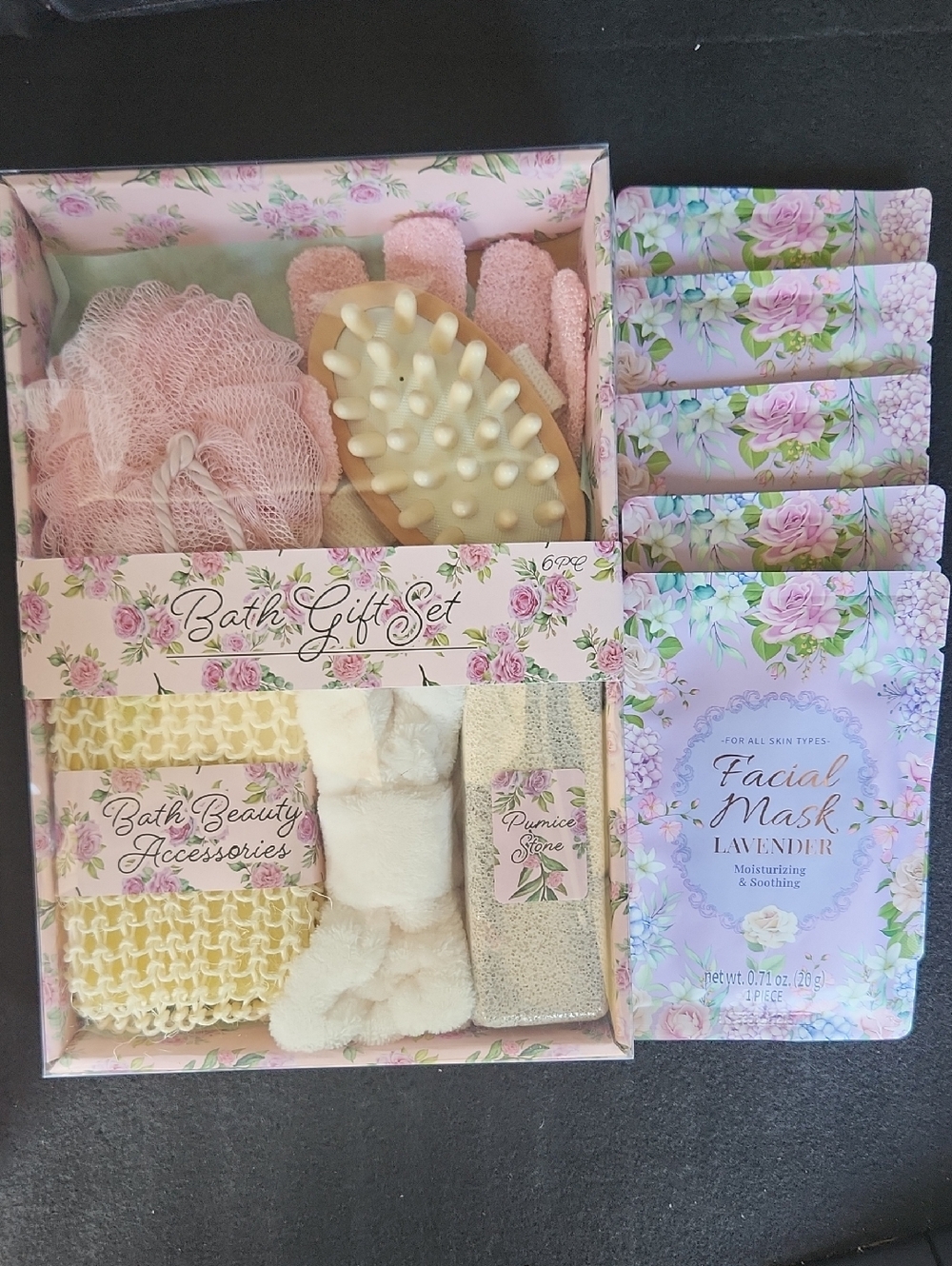 Bath Gift Set And 5 Lavender Facial Masks
